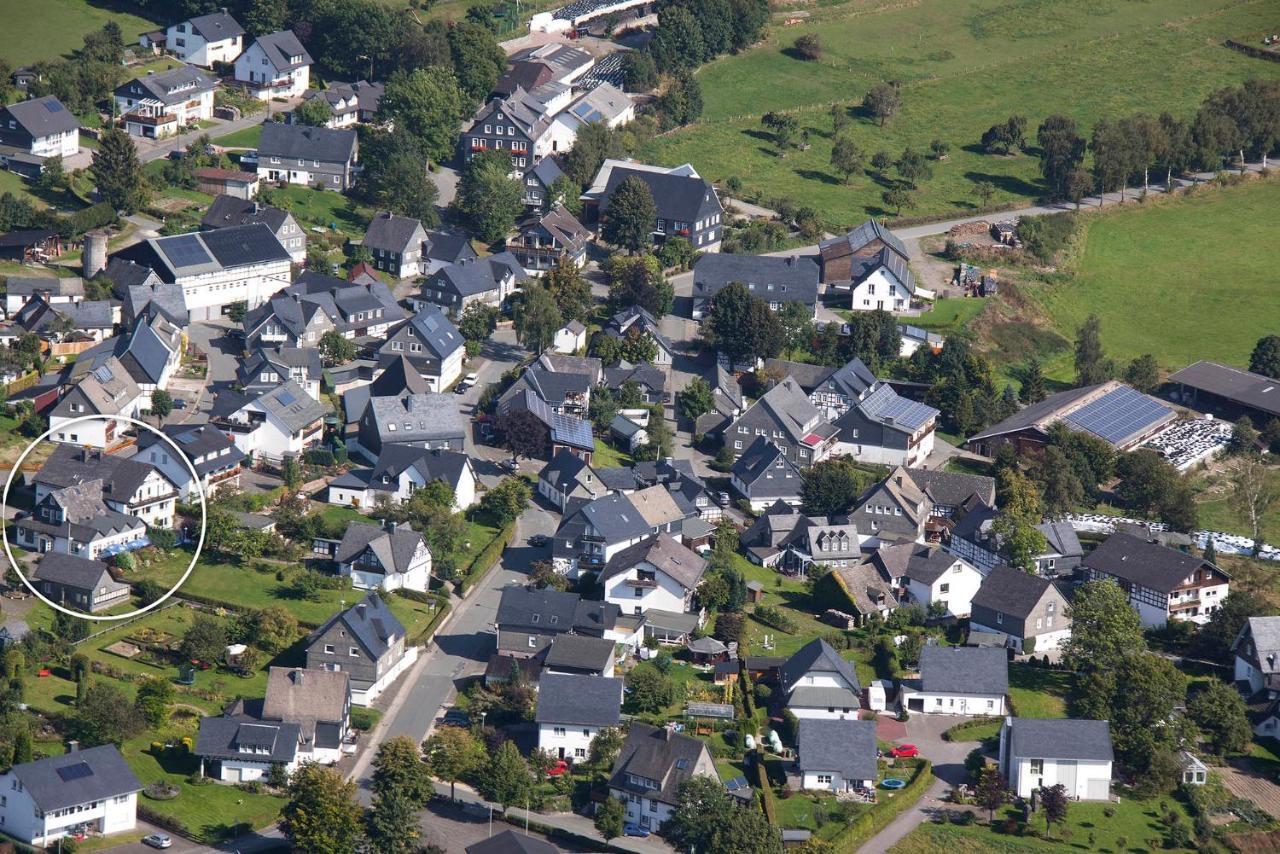 Ferienwohnungen Vollmers-Duennebacke Schmallenberg Bagian luar foto